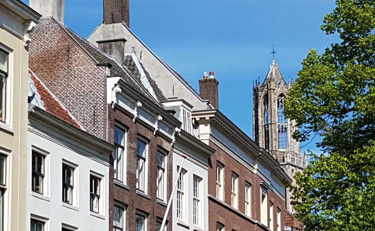 Large Historical Apartment & Canal Terrace Utrecht Exterior foto