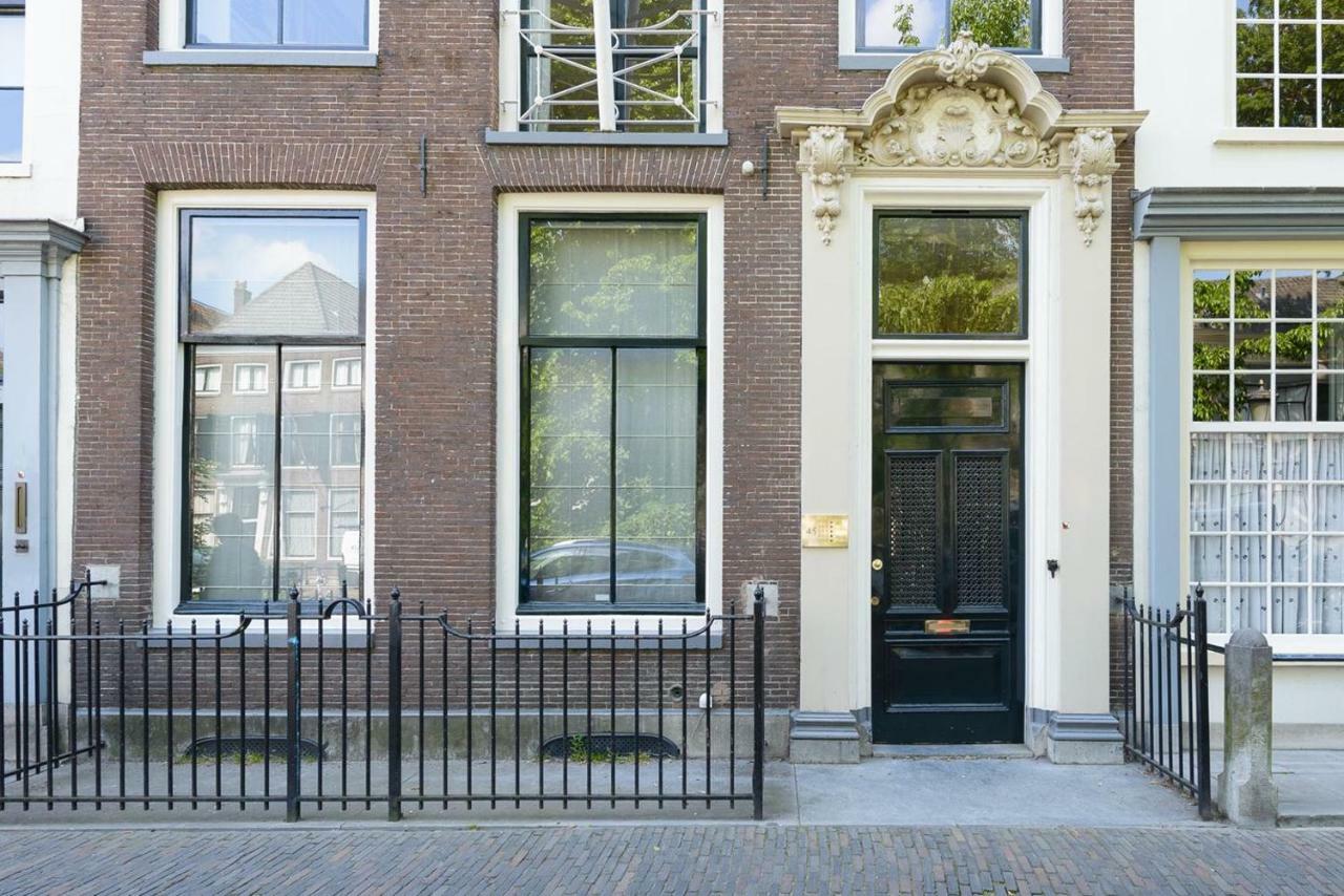 Large Historical Apartment & Canal Terrace Utrecht Exterior foto
