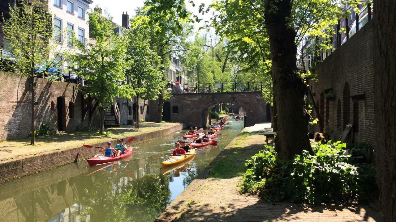Large Historical Apartment & Canal Terrace Utrecht Exterior foto